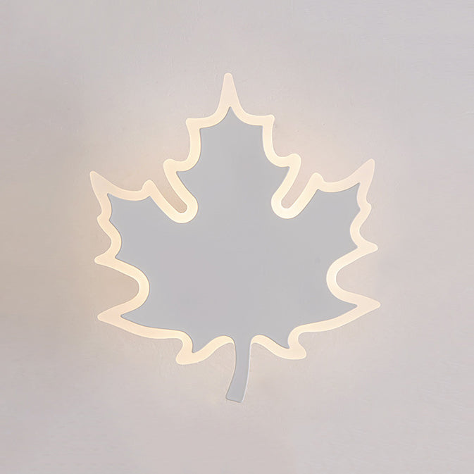 Maple Leaf Sconce Light Simplicity Acrylic LED White/Black Wall Light Fixture in Warm/White Light White Warm Clearhalo 'Cast Iron' 'Glass' 'Industrial' 'Modern wall lights' 'Modern' 'Tiffany' 'Traditional wall lights' 'Wall Lamps & Sconces' 'Wall Lights' Lighting' 131534
