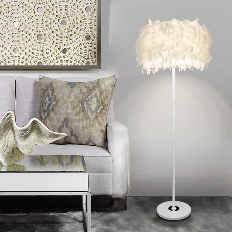 Feather Drum Shade Floor Lamp Modern Style 1-Light Floor Lighting in Multi Colors for Living Room White Clearhalo 'Lamps' 'Table Lamps' Lighting' 134945