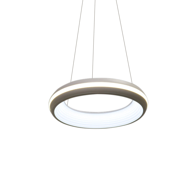 Doughnut Metal Pendant Modernist Led White/Grey Hanging Light Fixture in Third Gear, 19"/25" Wide Clearhalo 'Ceiling Lights' 'Modern Pendants' 'Modern' 'Pendant Lights' 'Pendants' Lighting' 135267