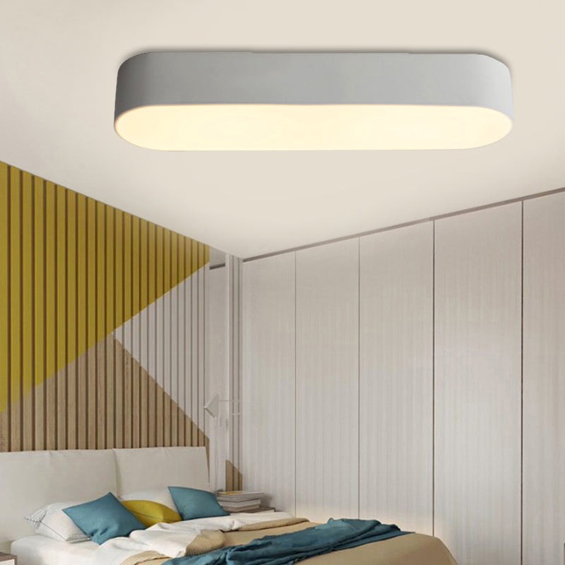 Smooth Edge Case Flush Mount Lamp Modern Metal Led 23.5"/35.5" Wide White/Black Flush Mount Ceiling Light for Bedroom in White/Warm Light White Warm Clearhalo 'Ceiling Lights' 'Close To Ceiling Lights' 'Close to ceiling' 'Flush mount' Lighting' 136599