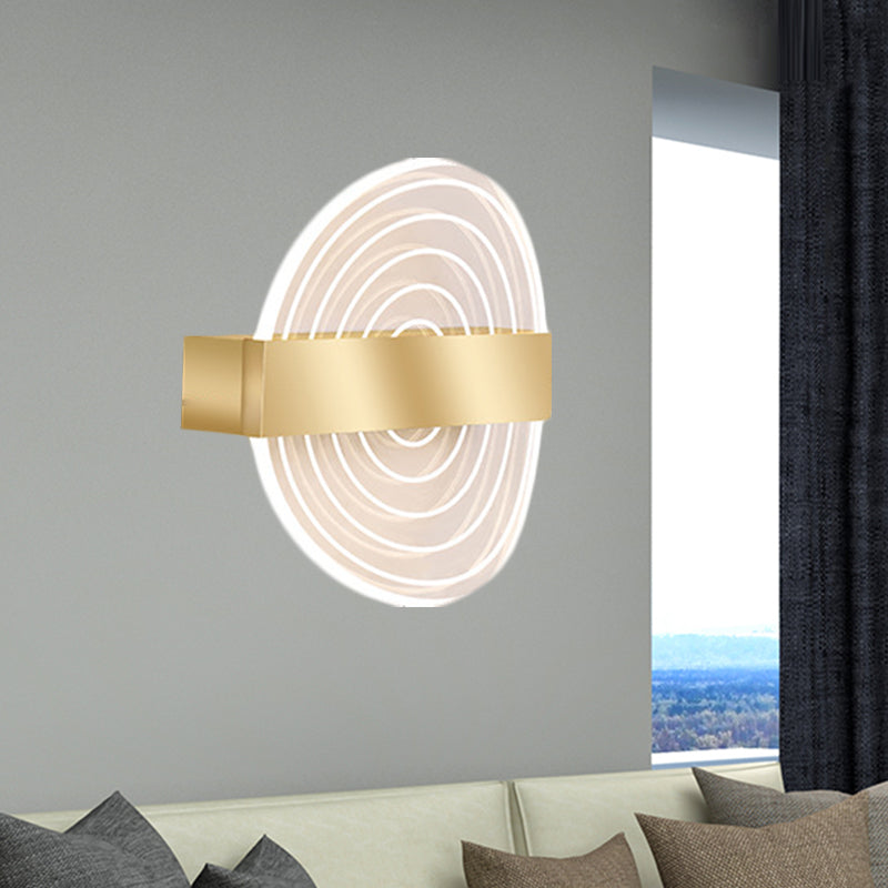 Acrylic Circle Wall Light Sconce LED Modern Wall Lamp Fixture in Black/Gold for Living Room Clearhalo 'Modern wall lights' 'Modern' 'Wall Lamps & Sconces' 'Wall Lights' Lighting' 1392191