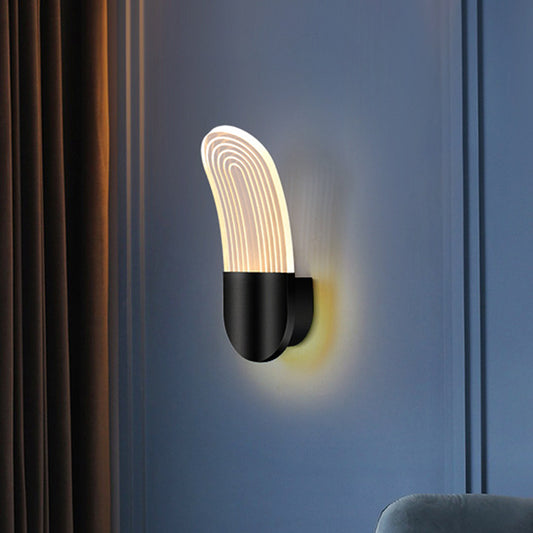 Acrylic Curved Oval Sconce Light Contemporary Black/Gold LED Wall Mounted Lamp Fixture for Bedside Clearhalo 'Modern wall lights' 'Modern' 'Wall Lamps & Sconces' 'Wall Lights' Lighting' 1392198