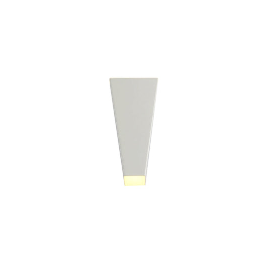 Simplistic Style Trapezoid Wall Washer Light Aluminum Warm/White Lighting LED Bedside Wall Lamp in Black/White Clearhalo 'Cast Iron' 'Glass' 'Industrial' 'Modern wall lights' 'Modern' 'Tiffany' 'Traditional wall lights' 'Wall Lamps & Sconces' 'Wall Lights' Lighting' 141399