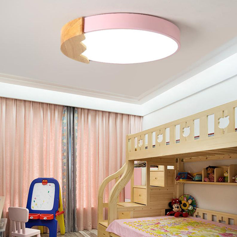 Circle Close to Ceiling Lamp Macaroon Metal LED Pink Flush Mount Lighting in Warm/White Light, 12"/16"/19.5" W Clearhalo 'Ceiling Lights' 'Close To Ceiling Lights' 'Close to ceiling' 'Flush mount' Lighting' 1415212