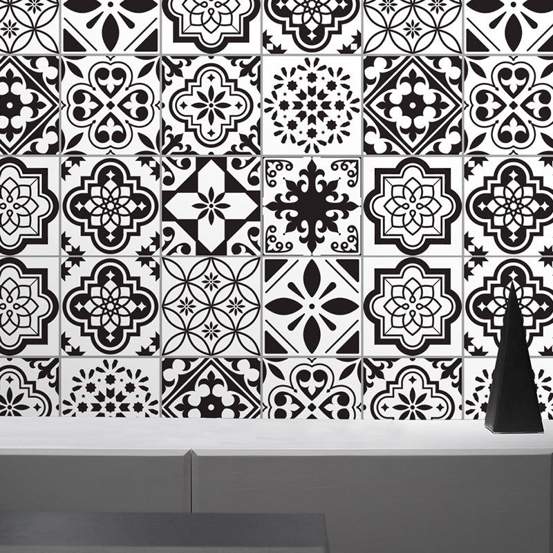 Tribal Floral Pattern Wallpaper Panel for Bathroom Adhesive Geometric Wall Decor, 4.3-sq ft Black-White Clearhalo 'Wall Decor' 'Wallpaper' 1425209