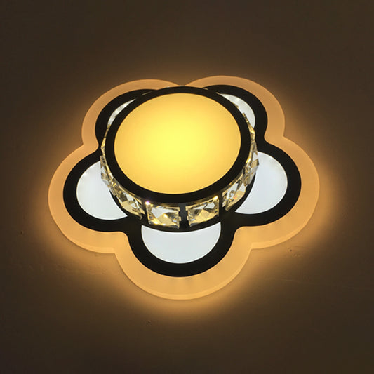 LED Drum Flush Mount Light Contemporary Beveled Crystal Ceiling Lighting in Ivory with Floral Design Clearhalo 'Ceiling Lights' 'Close To Ceiling Lights' 'Close to ceiling' 'Flush mount' Lighting' 1431019