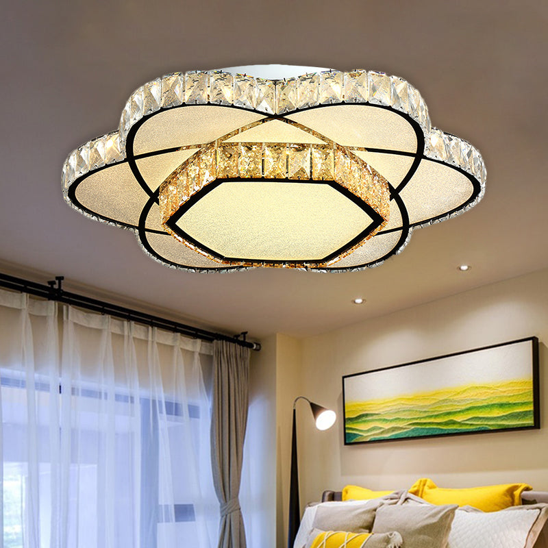 Faceted Crystal Bloom Ceiling Light Contemporary LED Flush Mount Lighting in Chrome for Dining Room Chrome Clearhalo 'Ceiling Lights' 'Close To Ceiling Lights' 'Close to ceiling' 'Flush mount' Lighting' 1431436