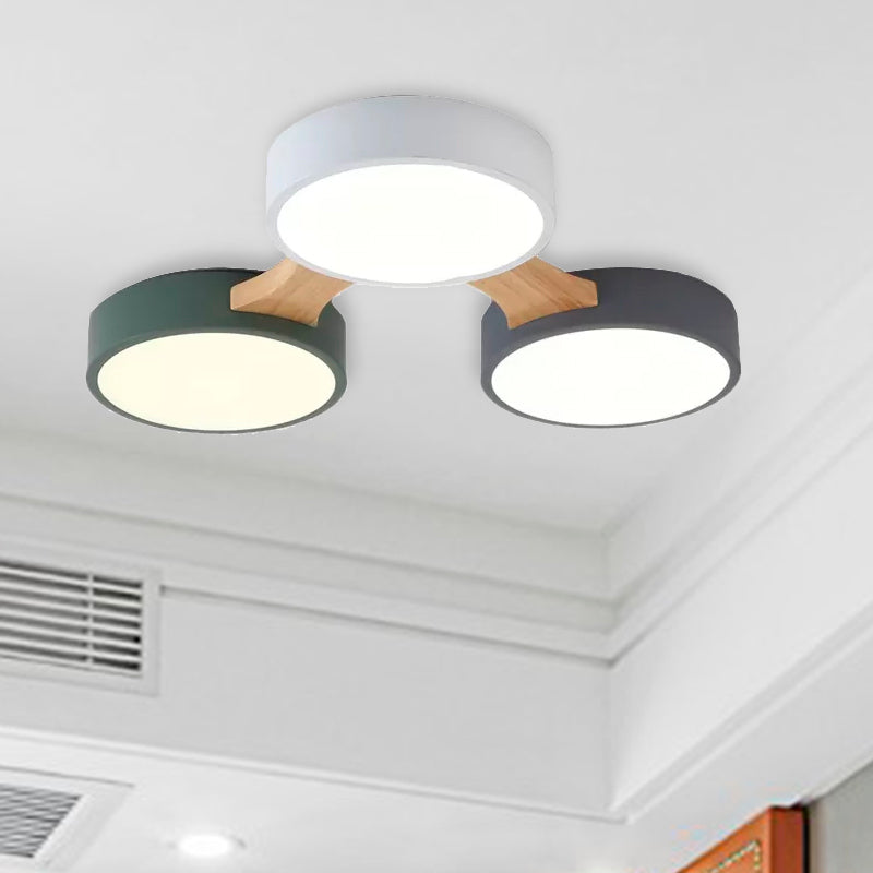 Wood and Metal Round Flush Ceiling Light Nordic 3/4/5 Lights Grey Ceiling Flush for Bedroom in Warm/White Clearhalo 'Ceiling Lights' 'Close To Ceiling Lights' 'Close to ceiling' 'Flush mount' Lighting' 1433697