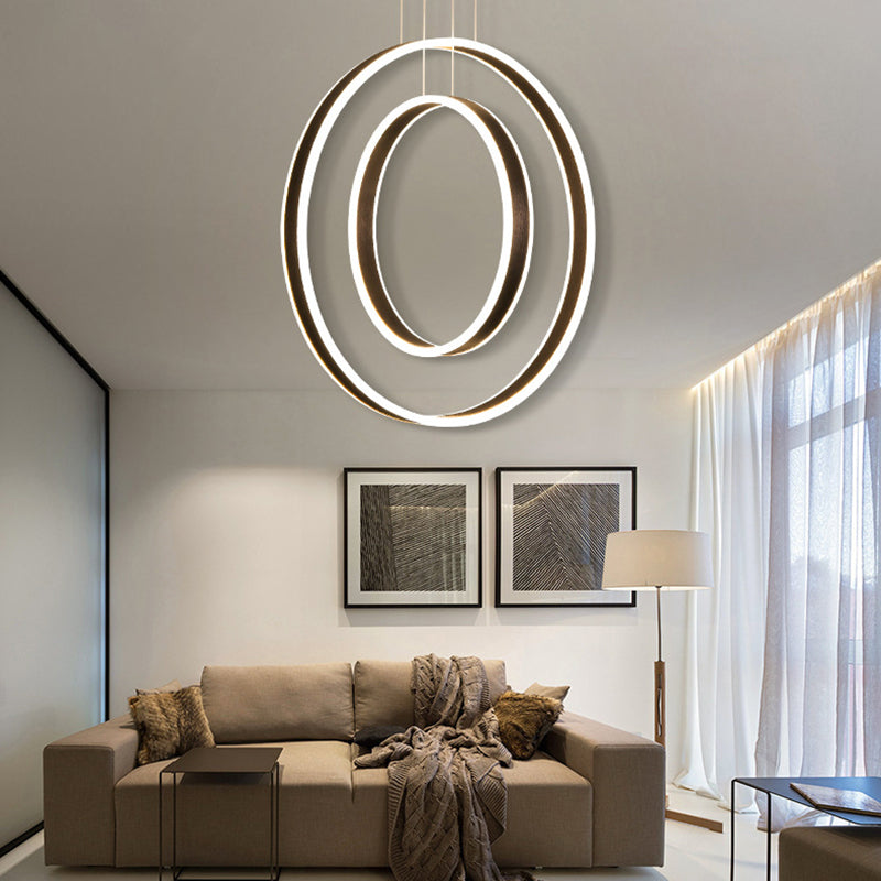 23.5"/31.5" Dia Rings Acrylic Chandelier Pendant Minimalist LED Brown Ceiling Light in Warm/White/Natural Light Brown Natural Clearhalo 'Ceiling Lights' 'Chandeliers' 'Modern Chandeliers' 'Modern' Lighting' 143653