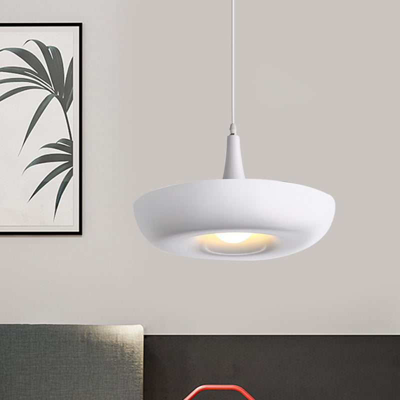 Trumpet Aluminum Hanging Lamp Nordic 1 Bulb White/Black Pendant Ceiling Light with Curled Edge Clearhalo 'Ceiling Lights' 'Modern Pendants' 'Modern' 'Pendant Lights' 'Pendants' Lighting' 1456260