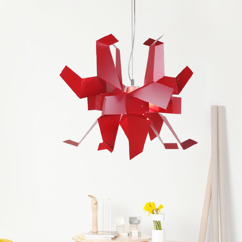 White/Red Origami Bird Pendant Lamp Art Decor 1 Light Iron Suspended Lighting Fixture over Table Clearhalo 'Ceiling Lights' 'Modern Pendants' 'Modern' 'Pendant Lights' 'Pendants' Lighting' 1456830