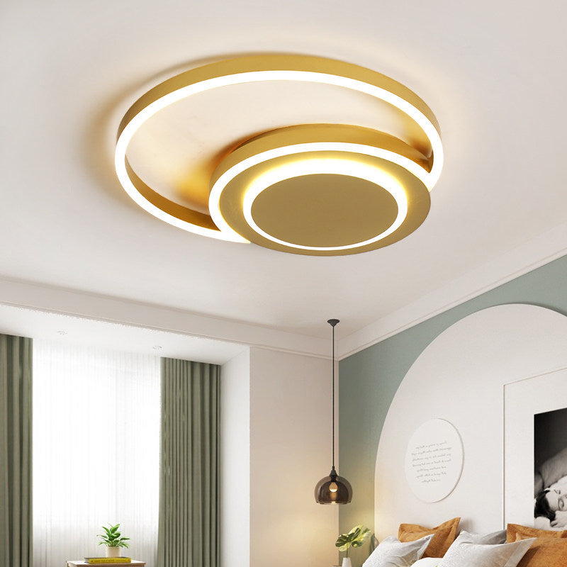 Crescent Bedroom Ceiling Light Acrylic Modern 18"/21.5" Wide LED Flush Mount Lamp in Gold Clearhalo 'Ceiling Lights' 'Close To Ceiling Lights' 'Close to ceiling' 'Flush mount' Lighting' 1456894