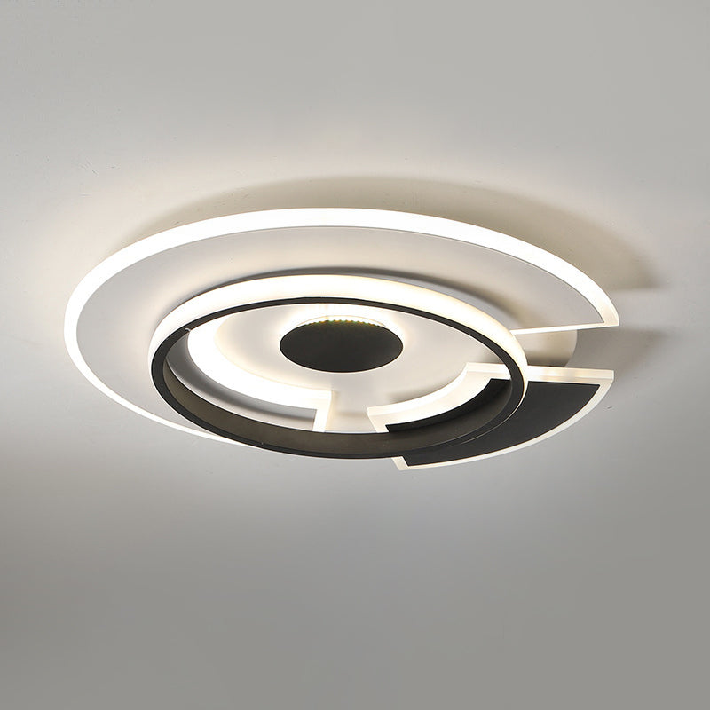 Spliced Disc Thin Ceiling Light Modern Acrylic Black and White 18"/21.5" Wide LED Flush Mount Light Fixture in Warm/White Light Clearhalo 'Ceiling Lights' 'Close To Ceiling Lights' 'Close to ceiling' 'Flush mount' Lighting' 1457315