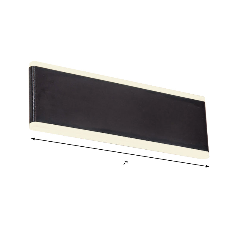Black Rectangle Wall Light Simple Style 4.5"/7" Dia LED Aluminum Sconce Light Fixture for Dining Room Clearhalo 'Cast Iron' 'Glass' 'Industrial' 'Modern wall lights' 'Modern' 'Tiffany' 'Traditional wall lights' 'Wall Lamps & Sconces' 'Wall Lights' Lighting' 145792