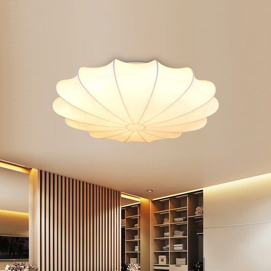 White Flower Flush Ceiling Light Contemporary 1 Light Fabric Flush Mount Lamp for Hallway Clearhalo 'Ceiling Lights' 'Close To Ceiling Lights' 'Close to ceiling' 'Flush mount' Lighting' 1459964