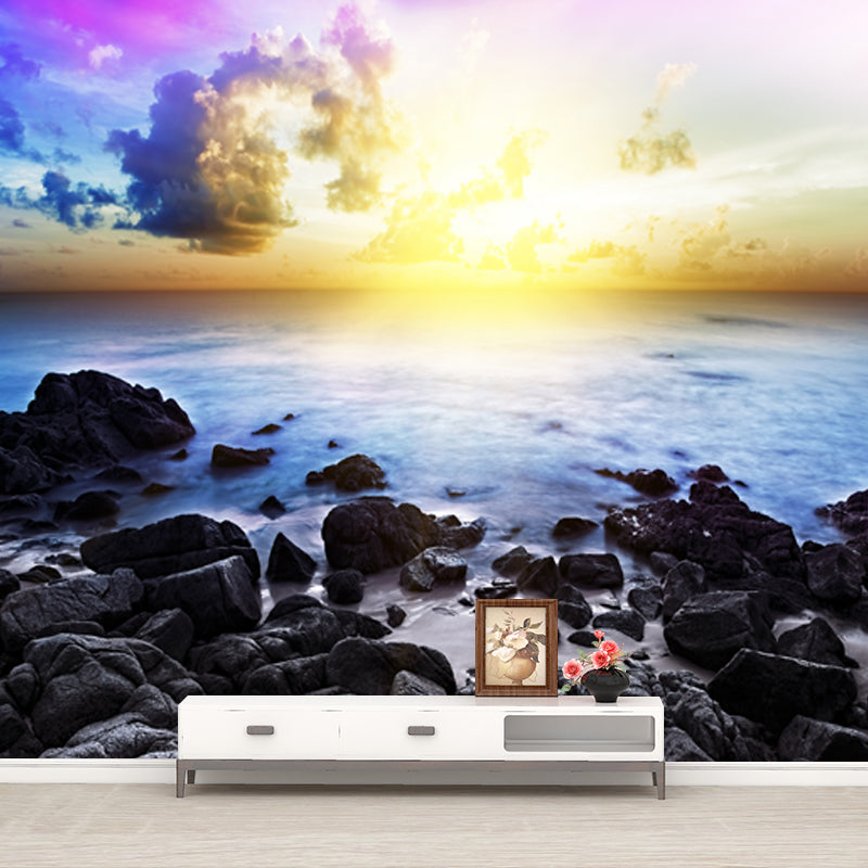 Sunburst and Rock Shore Mural Blue-Purple Modern Wall Art for Living Room, Optional Size Blue Clearhalo 'Wall Decor' 'Wall Mural' 1469112