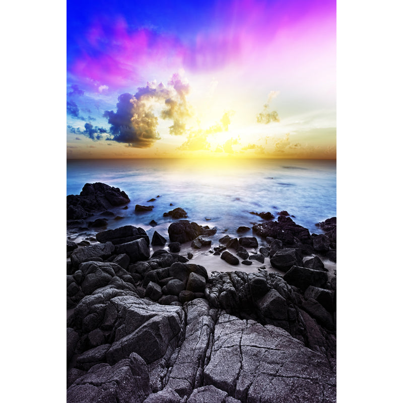 Sunburst and Rock Shore Mural Blue-Purple Modern Wall Art for Living Room, Optional Size Clearhalo 'Wall Decor' 'Wall Mural' 1469115