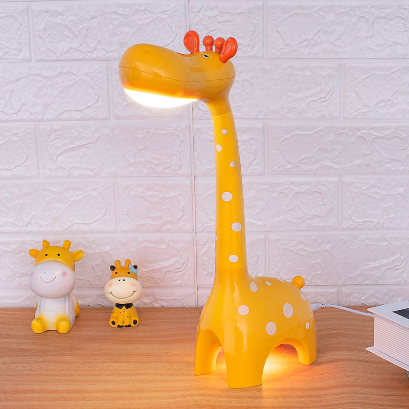 Plastic Giraffe Desk Lamp Kids 1-Head White/Yellow Nightstand Lighting for Children Bedroom Clearhalo 'Lamps' 'Table Lamps' Lighting' 1474365