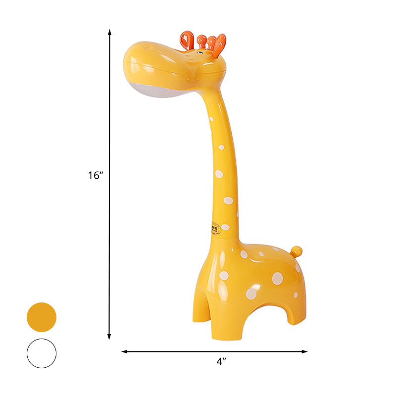 Plastic Giraffe Desk Lamp Kids 1-Head White/Yellow Nightstand Lighting for Children Bedroom Clearhalo 'Lamps' 'Table Lamps' Lighting' 1474368