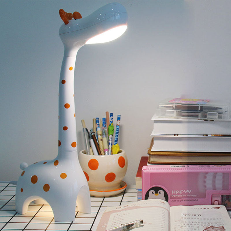 Plastic Giraffe Desk Lamp Kids 1-Head White/Yellow Nightstand Lighting for Children Bedroom Clearhalo 'Lamps' 'Table Lamps' Lighting' 1474369