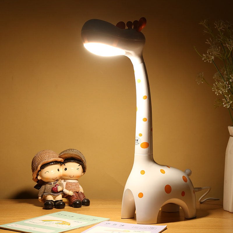 Plastic Giraffe Desk Lamp Kids 1-Head White/Yellow Nightstand Lighting for Children Bedroom Clearhalo 'Lamps' 'Table Lamps' Lighting' 1474370