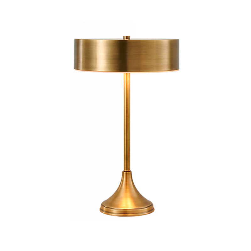1 Head Metallic Table Light Colonial Brass Finish Round Bedside Nightstand Lighting with Base Clearhalo 'Lamps' 'Table Lamps' Lighting' 1475236