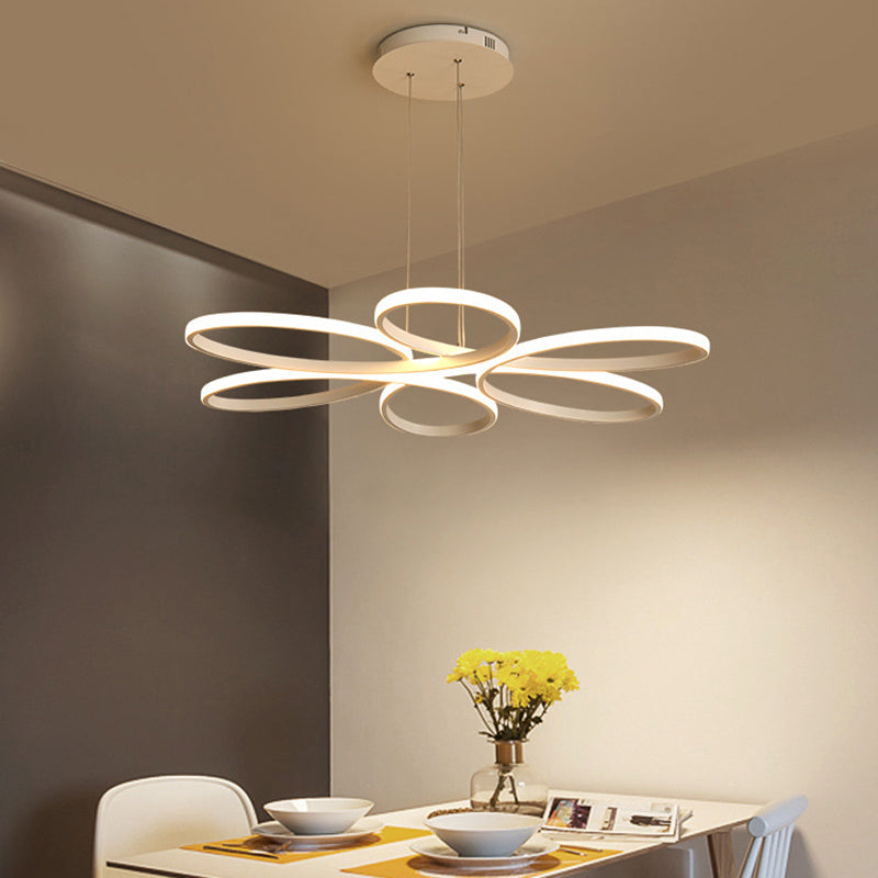 Acrylic Flower Chandelier Light Contemporary LED 23"/29"/35.5" Wide Ceiling Pendant in Warm/White Light Clearhalo 'Ceiling Lights' 'Chandeliers' 'Modern Chandeliers' 'Modern' Lighting' 149158