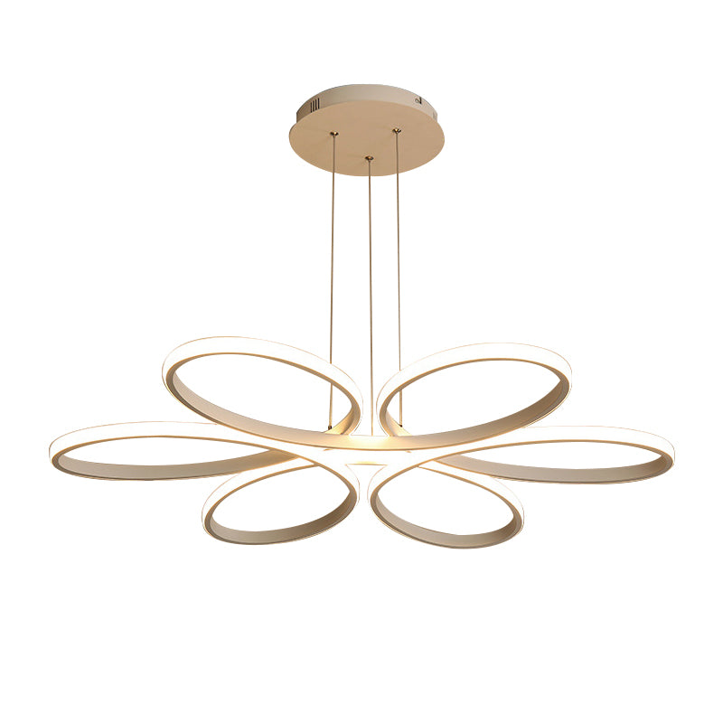 Acrylic Flower Chandelier Light Contemporary LED 23"/29"/35.5" Wide Ceiling Pendant in Warm/White Light Clearhalo 'Ceiling Lights' 'Chandeliers' 'Modern Chandeliers' 'Modern' Lighting' 149159