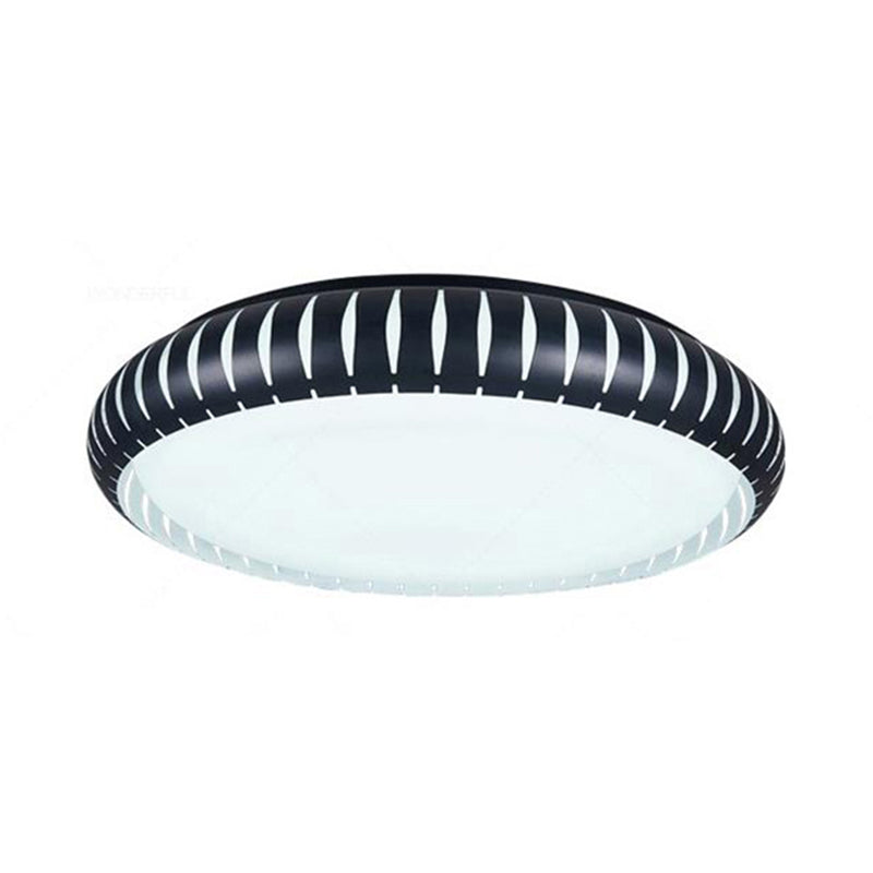 White/Black Circular Flush Mount Ceiling Light with Hollow Shade Simple Metal LED Ceiling Flush Mount for Living Room, 18.5"/22.5" Diameter Clearhalo 'Ceiling Lights' 'Close To Ceiling Lights' 'Close to ceiling' 'Flush mount' Lighting' 149403