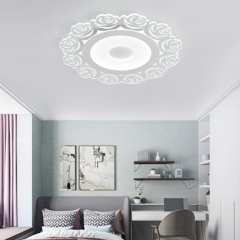 Circular LED Ceiling Light with Flower Pattern Modern Acrylic Flush Mount Light for Living Room in White, 16"/19.5"/23.5" Dia Clearhalo 'Ceiling Lights' 'Close To Ceiling Lights' 'Close to ceiling' 'Flush mount' Lighting' 150554