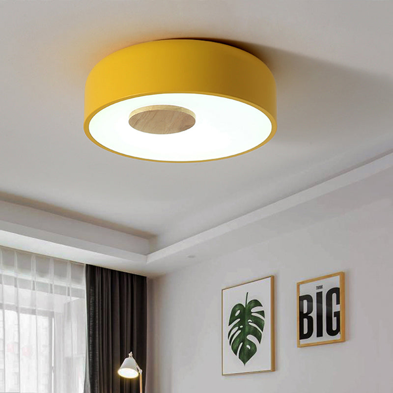 Round Metal Flush Ceiling Light Fixture with Acrylic Diffuser Nordic Gray/Yellow/Green Ceiling Flush Mount for Living Room in Warm/White Clearhalo 'Ceiling Lights' 'Close To Ceiling Lights' 'Close to ceiling' 'Flush mount' Lighting' 151900