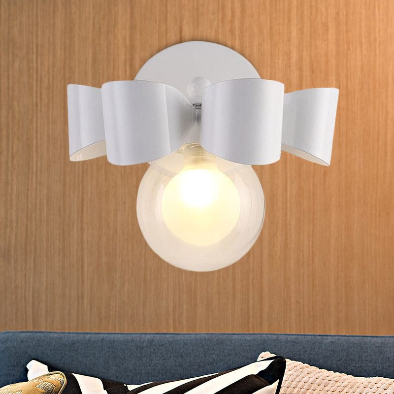 Clear Glass Round Wall Lamp Contemporary 1 Light White Wall Mounted Light Fixture with Bow Design Clearhalo 'Cast Iron' 'Glass' 'Industrial' 'Modern wall lights' 'Modern' 'Tiffany' 'Traditional wall lights' 'Wall Lamps & Sconces' 'Wall Lights' Lighting' 1523253