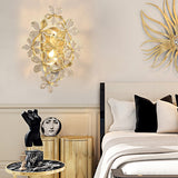 Clear Crystal Flower Wall Light Sconce Vintage Style 1 Light Sconce Lamp in Gold for Bedroom Gold Clearhalo 'Modern wall lights' 'Modern' 'Wall Lamps & Sconces' 'Wall Lights' Lighting' 153549