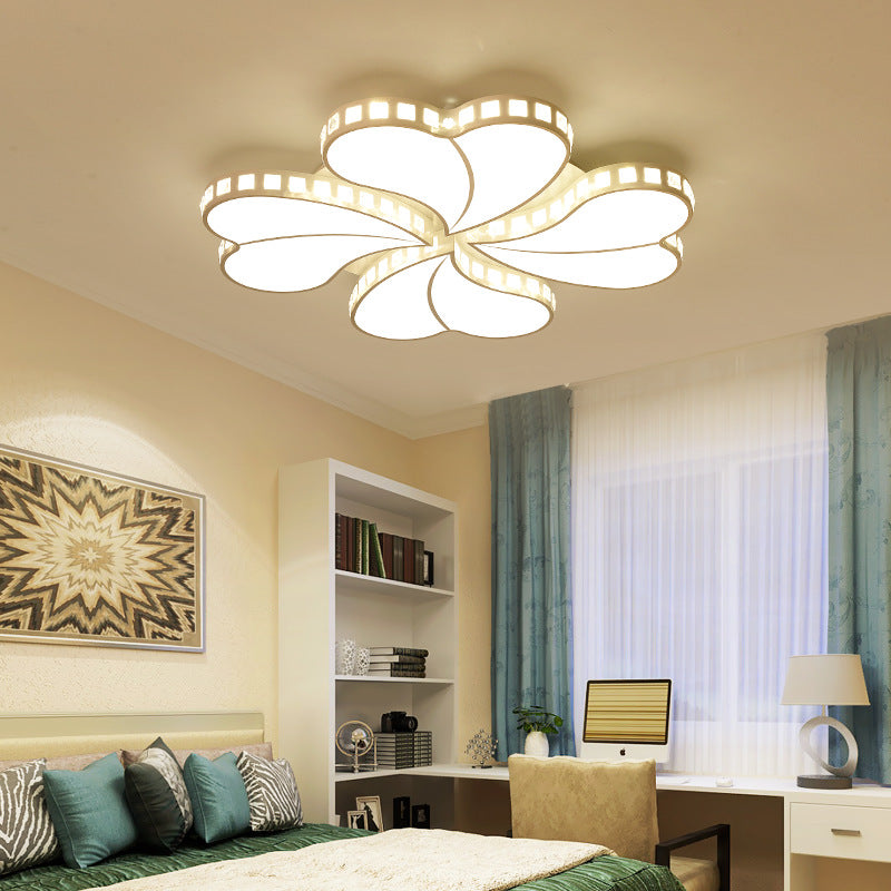 White Petal Flush Ceiling Light Contemporary Metal 20.5"/24.5"/28" Wide LED Ceiling Light for Living Room with Acrylic Shade Clearhalo 'Ceiling Lights' 'Close To Ceiling Lights' 'Close to ceiling' 'Flush mount' Lighting' 154143