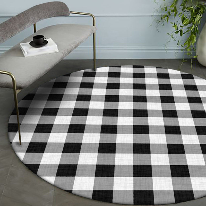 Modern Living Room Rug in Black and White Plaid Print Rug Polyester Washable Non-Slip Area Rug Clearhalo 'Area Rug' 'Modern' 'Rugs' Rug' 1583996