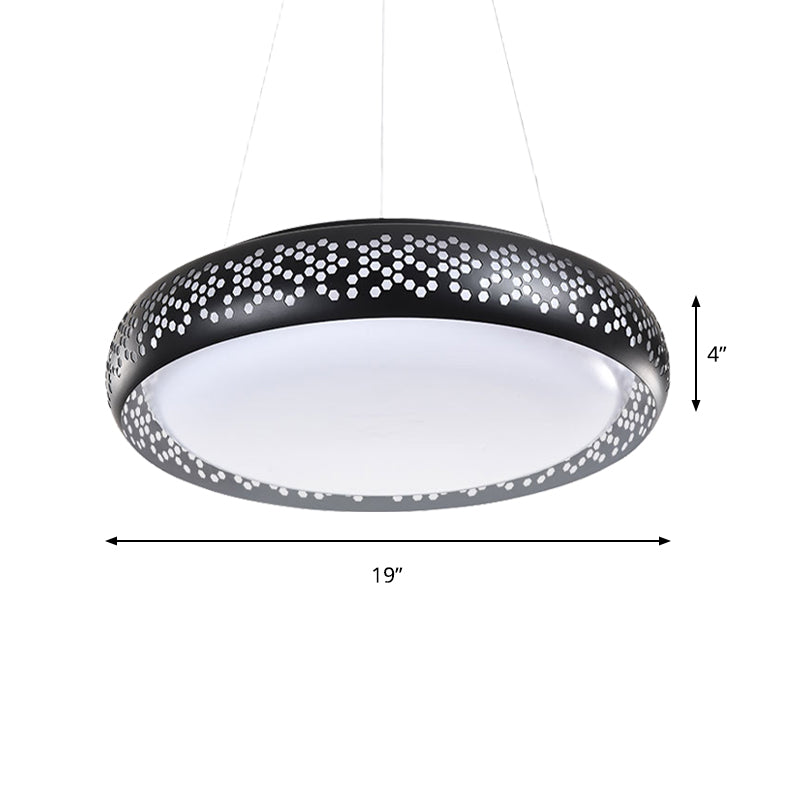 Black/White Drum Hanging Pendant Light Modern 1 Head Metal Pendant Light Fixture in Warm/White/Natural Light, 19"/23" Wide Clearhalo 'Ceiling Lights' 'Modern Pendants' 'Modern' 'Pendant Lights' 'Pendants' Lighting' 158424