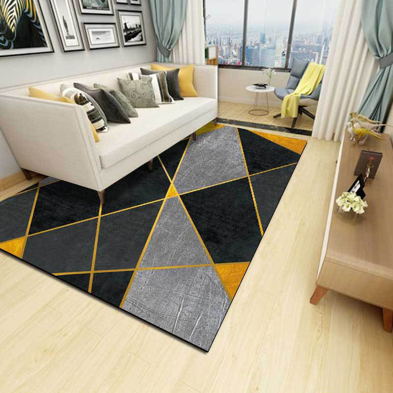 Novelty Colorblock Rug Black and Yellow Polyester Rug Machine Washable Anti-Slip Area Rug for Bedroom Clearhalo 'Area Rug' 'Modern' 'Rugs' Rug' 1585826