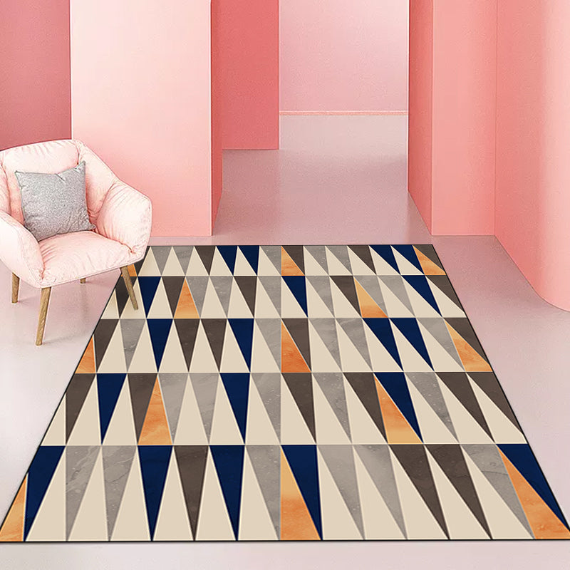 Ivory Bedroom Rug Modern Geometric Triangle Pattern Area Rug Polyester Stain-Resistant Washable Carpet Clearhalo 'Area Rug' 'Modern' 'Rugs' Rug' 1597495