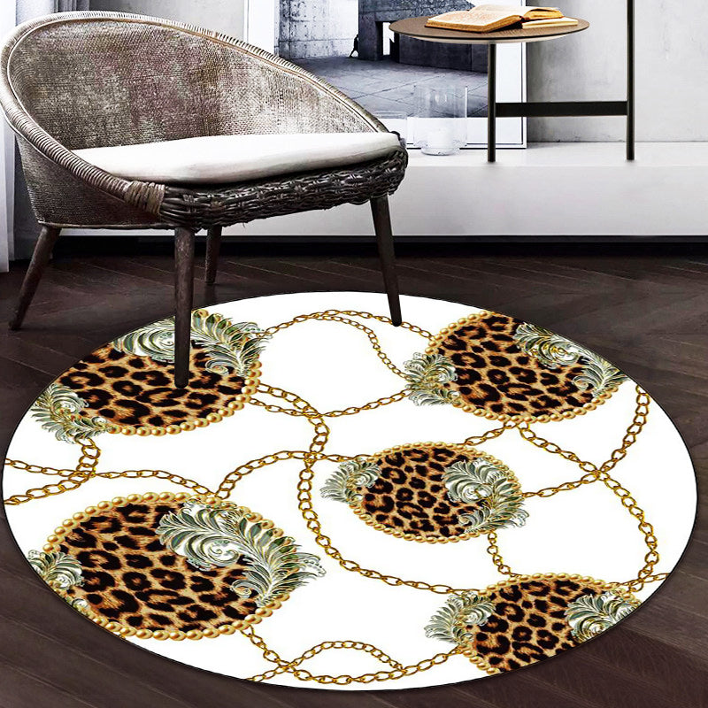 White Bedroom Rug Modern Chain Leopard Leaf Pattern Area Rug Polyester Pet Friendly Washable Carpet Clearhalo 'Area Rug' 'Modern' 'Rugs' Rug' 1610309