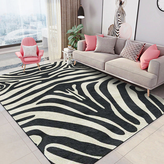 Contemporary Zebra Stripe Pattern Rug Black and White Polyester Rug Machine Washable Non-Slip Area Rug for Bedroom Clearhalo 'Area Rug' 'Modern' 'Rugs' Rug' 1610366