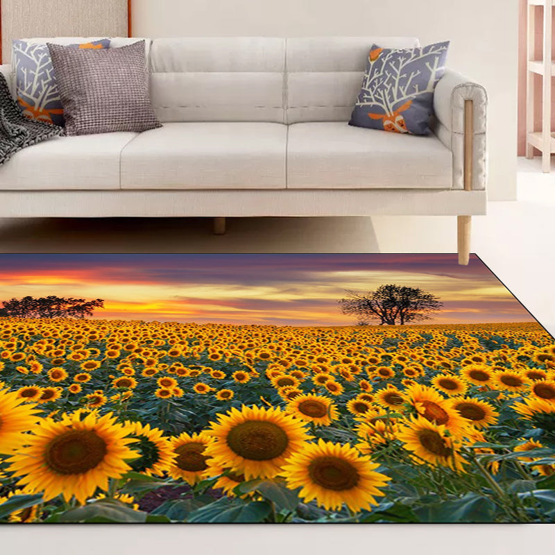 Novelty Sunflower Pattern Rug Yellow and Purple Polyester Rug Machine Washable Non-Slip Area Rug for Bedroom Yellow Clearhalo 'Area Rug' 'Modern' 'Rugs' Rug' 1613402