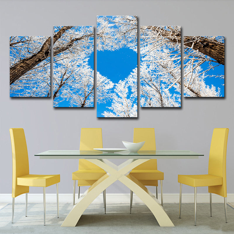 Nordic Winterscape Wall Art Decor Blue Heart en forme d'arbre en forme de toile Impression pour chambre à coucher