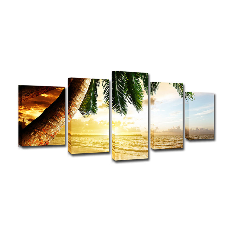 Beach Palm Tree Canvas Art Tropix Beautiful Sunset above Sea Scene Wall Decor in Gold Clearhalo 'Art Gallery' 'Canvas Art' 'Coastal Art Gallery' 'Tropical' Arts' 1614472