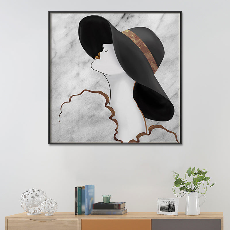 Frau in Floppy Hut Canvas Art Glam Elegante Figur Wanddekor in Schwarz für Mädchenzimmer