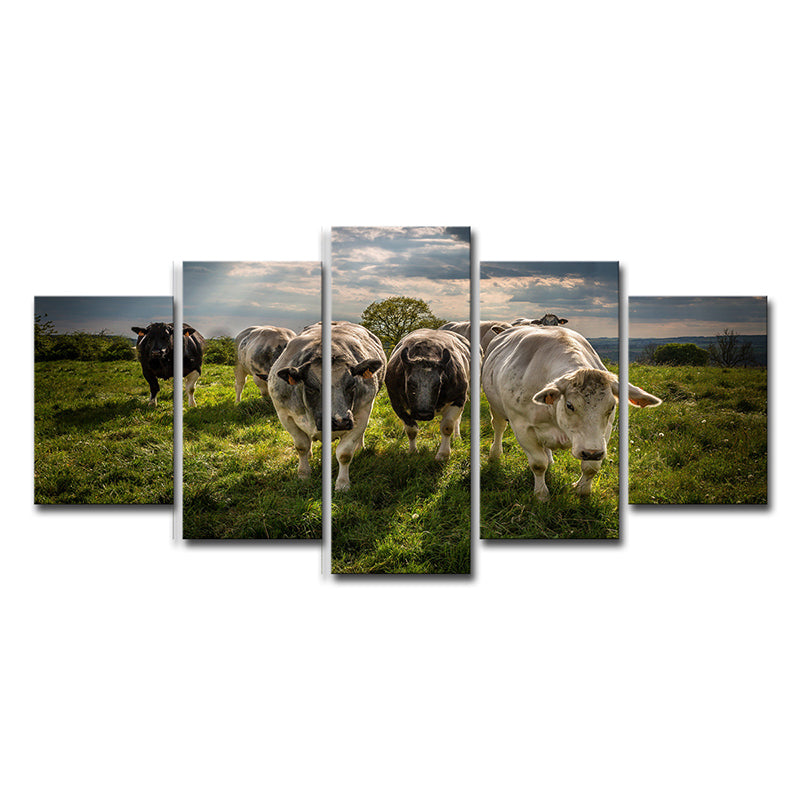 Multi-Piece Green Canvas Modern Herd of Cow on the Meadow Wall Art Print for Family Room Clearhalo 'Art Gallery' 'Canvas Art' 'Contemporary Art Gallery' 'Modern' Arts' 1616432