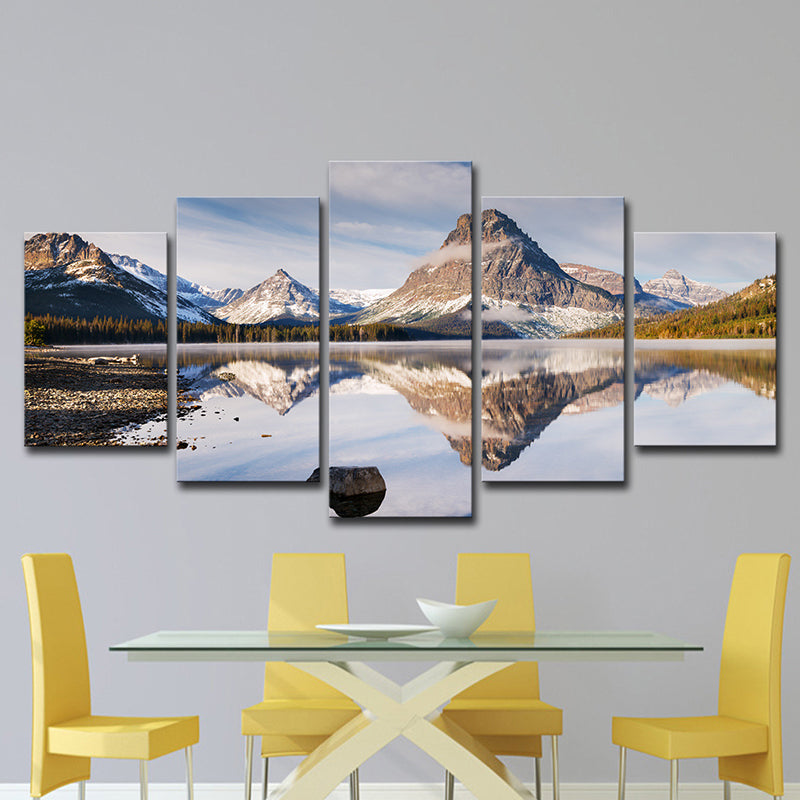 Mountain Lake Reflection Scenery Canvas Wall Art Modernism Multi-Piece Wall Decor Clearhalo 'Art Gallery' 'Canvas Art' 'Contemporary Art Gallery' 'Modern' Arts' 1616791