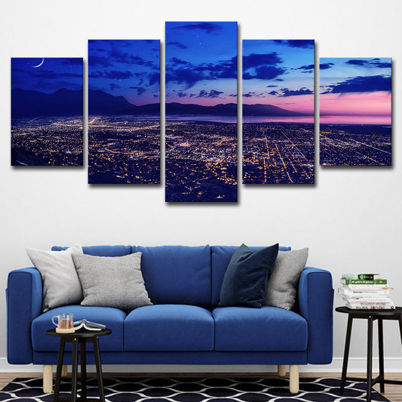 Glam Aerial View Wandkunst Print Purple Cityscape bei Nacht Leinwand Druck, Mehrfachteil