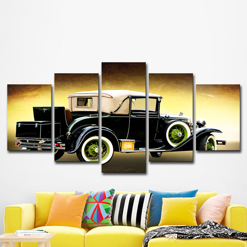 Nostalgic Classic Car Print Canvas Art Boys Room Road Vehicle Wall Decor in Black Clearhalo 'Art Gallery' 'Canvas Art' 'Contemporary Art Gallery' 'Modern' Arts' 1625466