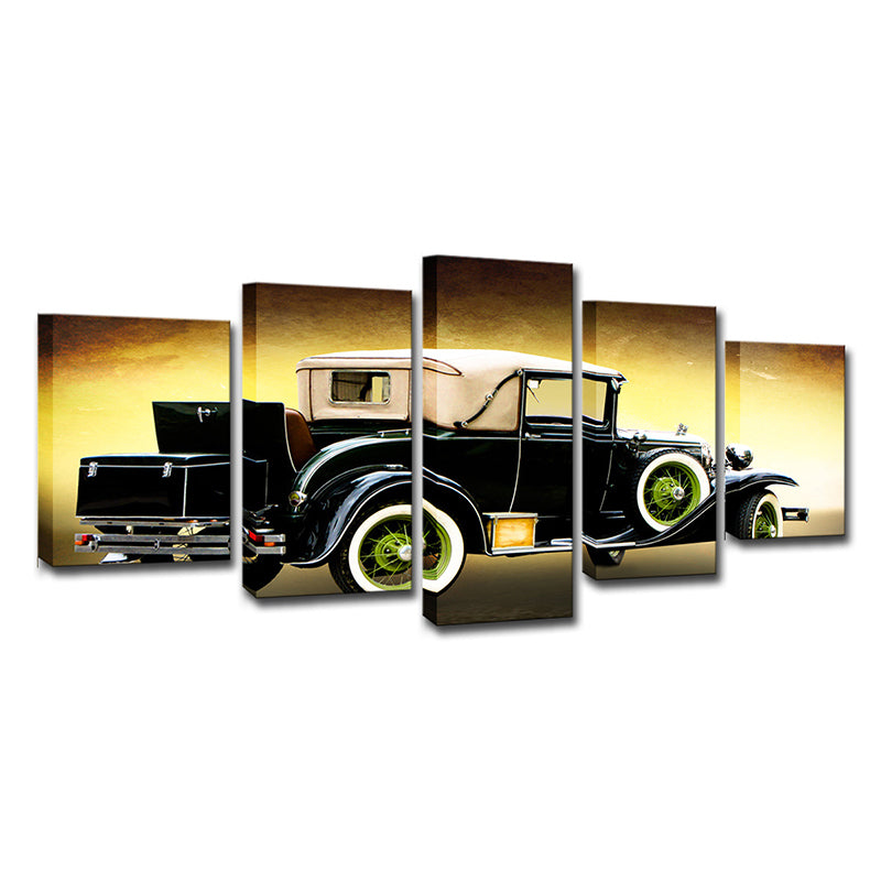 Nostalgic Classic Car Print Canvas Art Boys Room Road Vehicle Wall Decor in Black Clearhalo 'Art Gallery' 'Canvas Art' 'Contemporary Art Gallery' 'Modern' Arts' 1625468