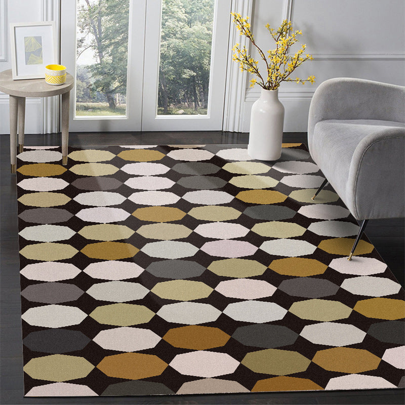 Black and Brown Bedroom Rug Modern Geometry Polygon Pattern Area Rug Polyester Machine Washable Carpet Clearhalo 'Area Rug' 'Modern' 'Rugs' Rug' 1634548